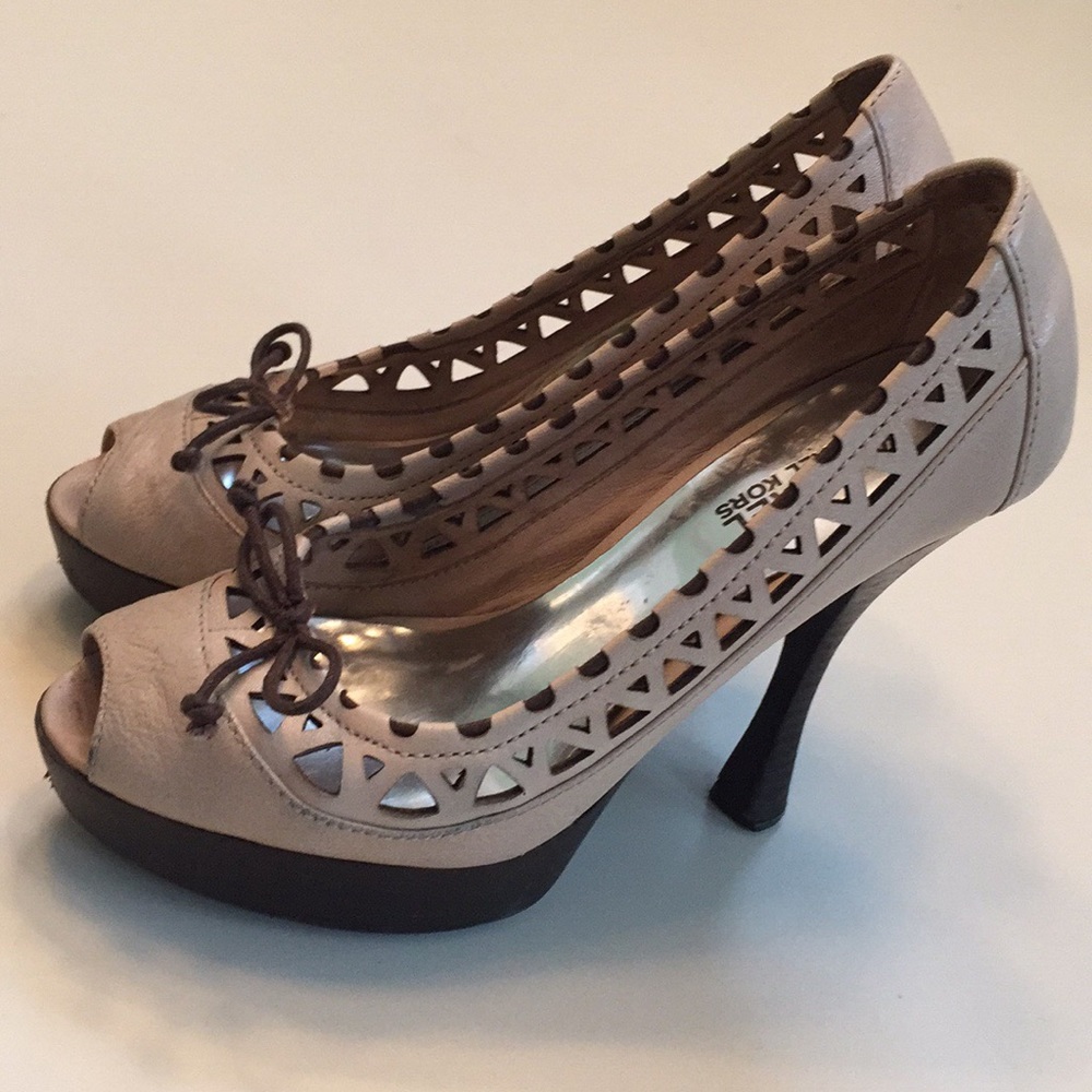 Micheal Kors Heels